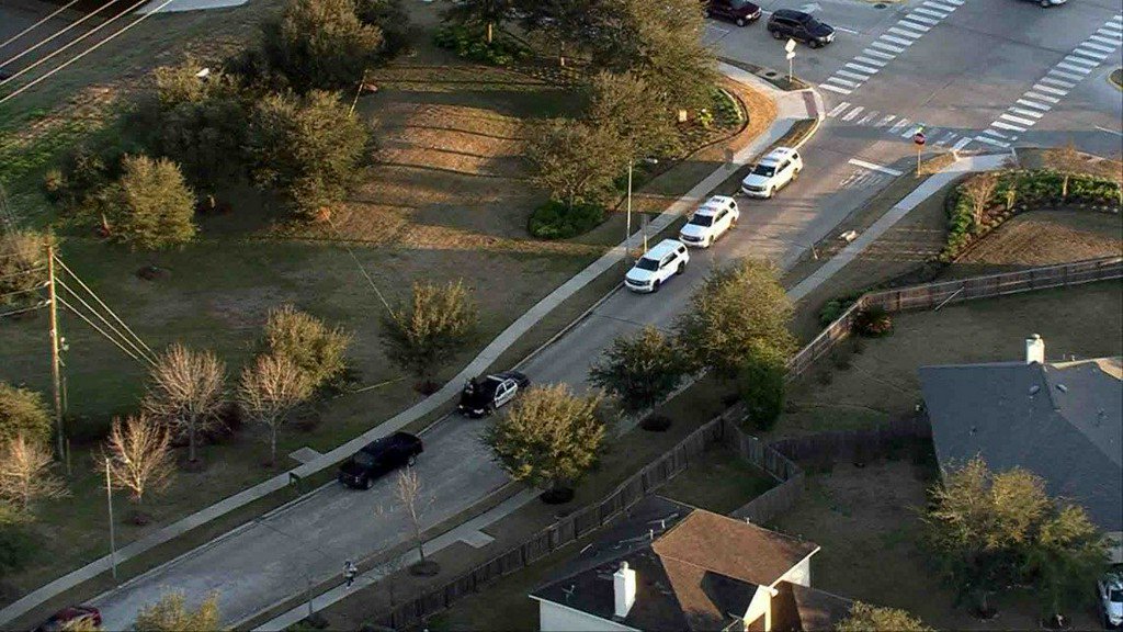 Body found near bayou being investigated as a homicide    