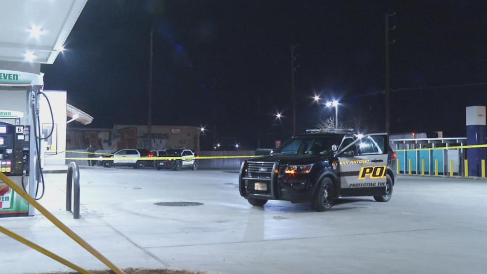 7-Eleven cutting sends one to the hospital    