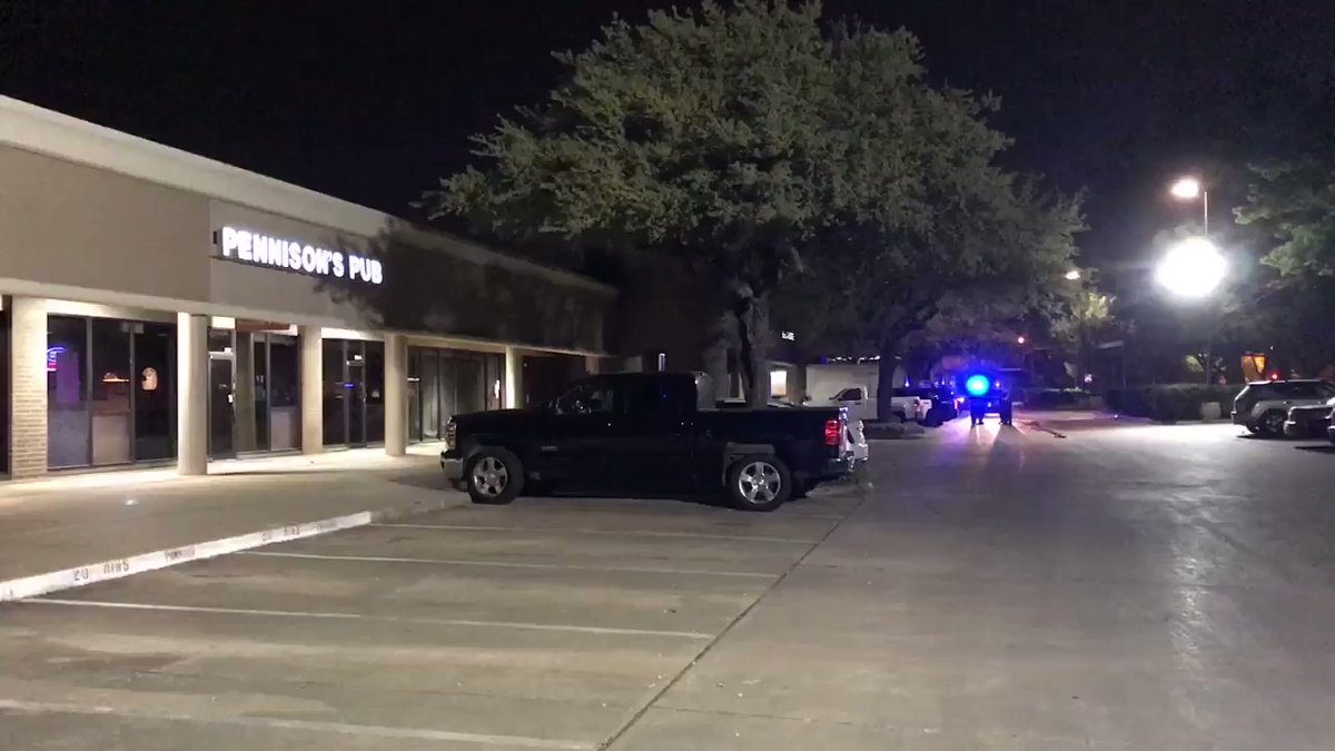 Sugar Land police investigating a shooting at Pennison's pub off of Settler's Way and Hwy 6   