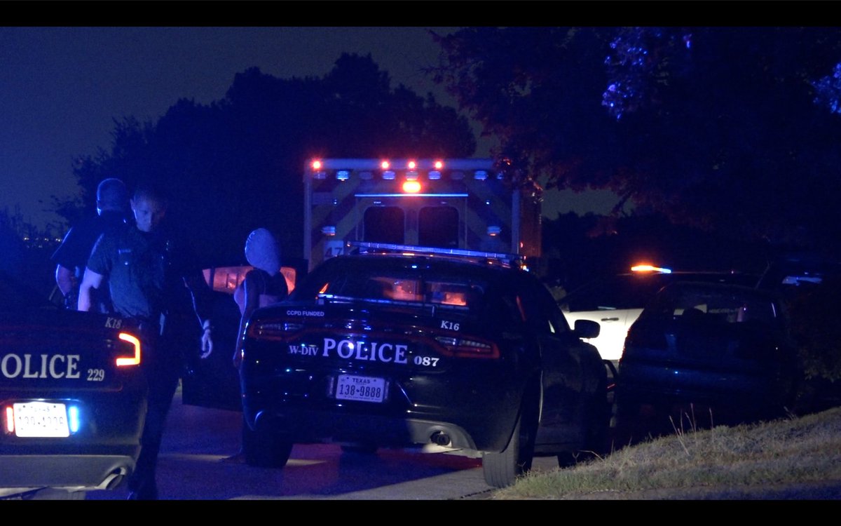 Fort Worth Police are investigating a fatal shooting on the cities west side. Homicide detectives responding