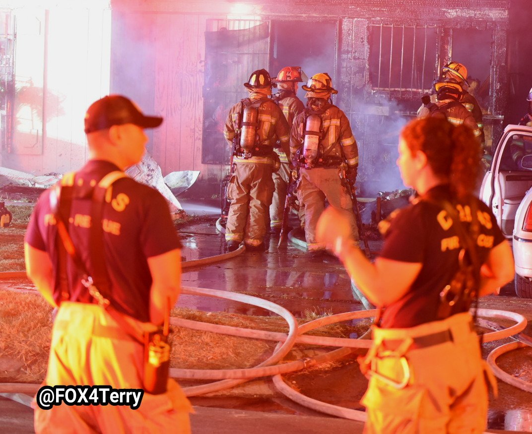 DallasFireRes_q on scene of a deadly house fire in South Dallas.