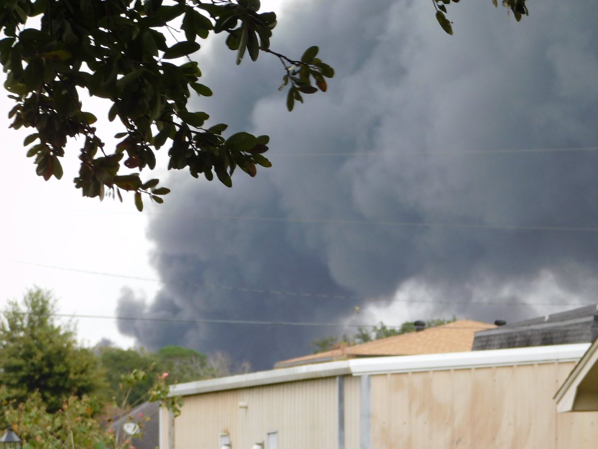 View from Ridgewood Dr at Port Neches. 