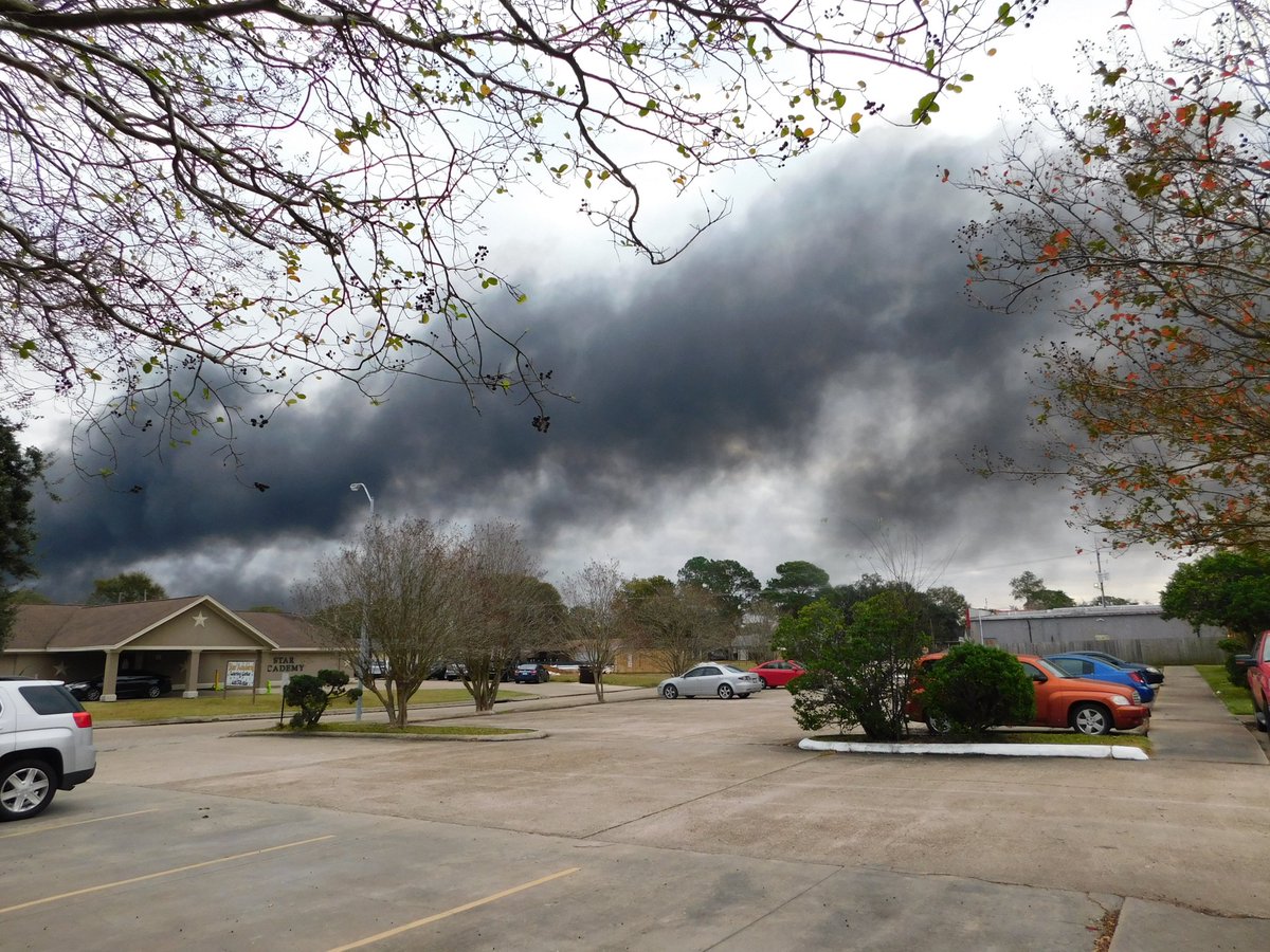 View from Ridgewood Dr at Port Neches. 