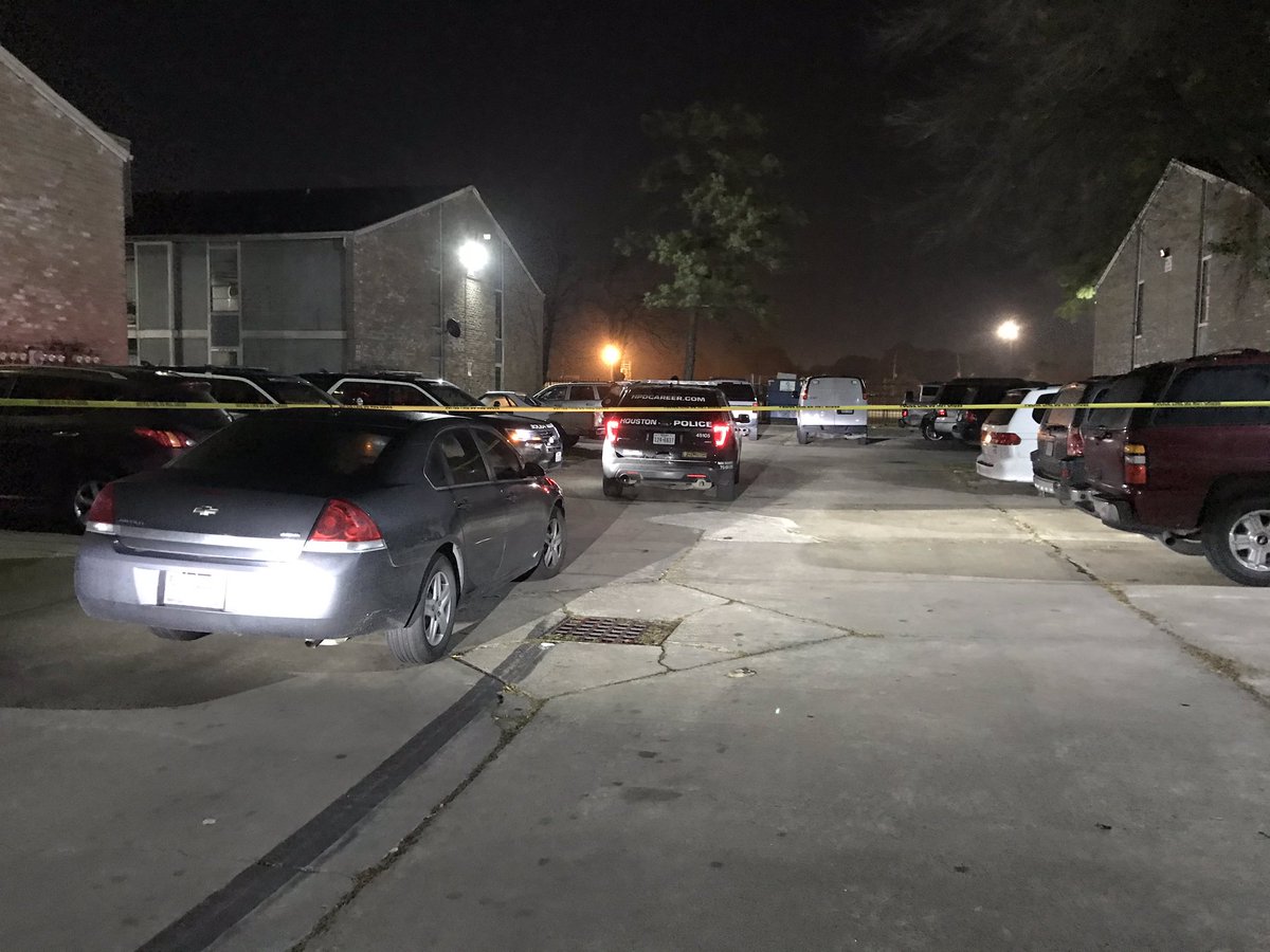 Houston police are investigating the shooting of a 21yo woman in NW Houston.  her 16yo boyfriend but no charges have been filed for her death