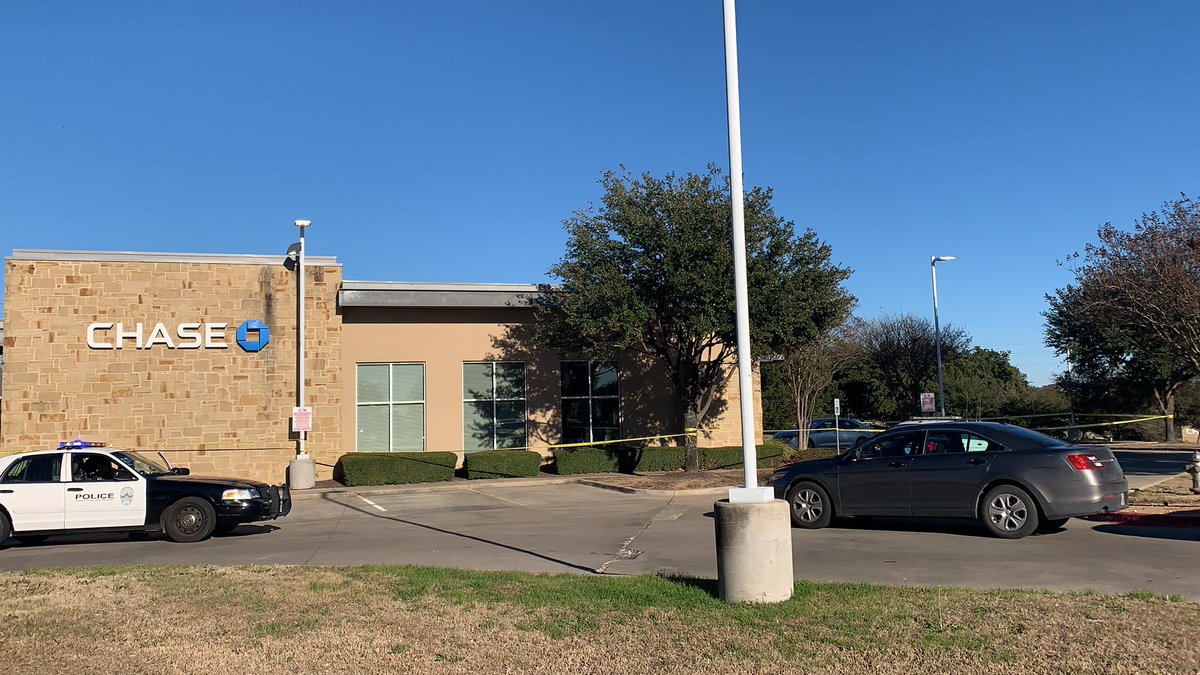 Bino Cadenas  at 5700 W Slaughter Ln, Austin, TX 78749, Chase Bank, 4:15pm, in reference to a Bank Robbery