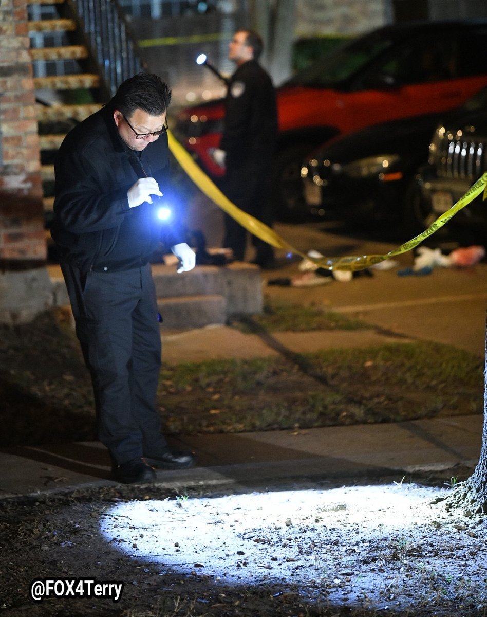 Richardson police homicide detectives working through the night after a deadly shooting. 