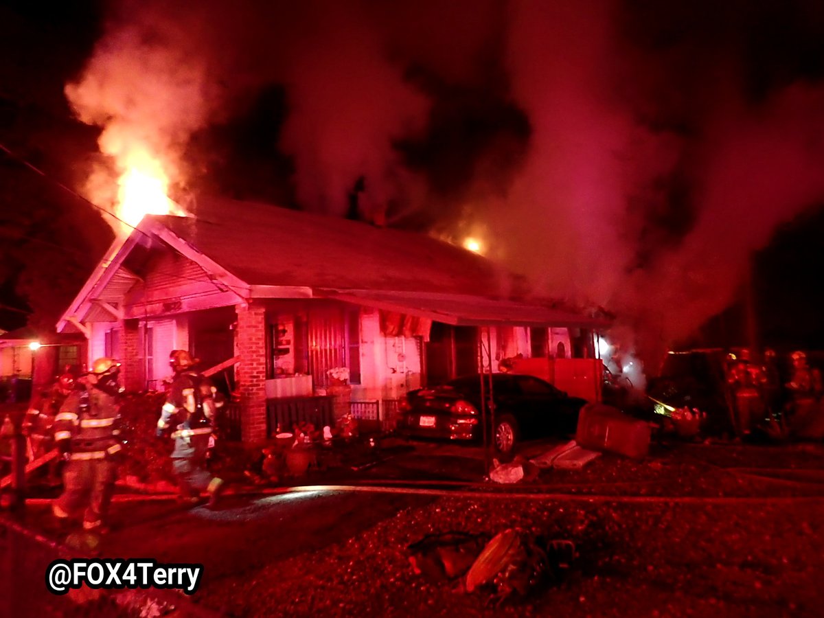 @DallasFireRes_q confirms a person has been found dead in this fire