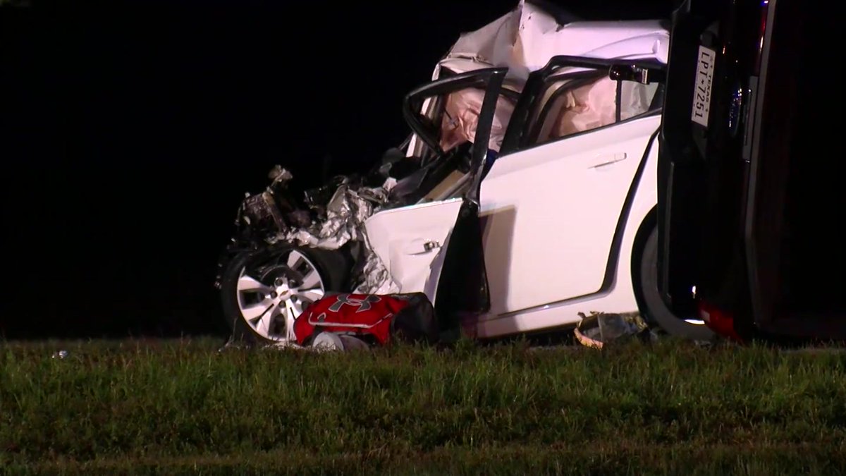 Fort Bend County sheriff's deputies are investigating after a driver has died in a wrong-way crash in Richmond Tuesday morning. 