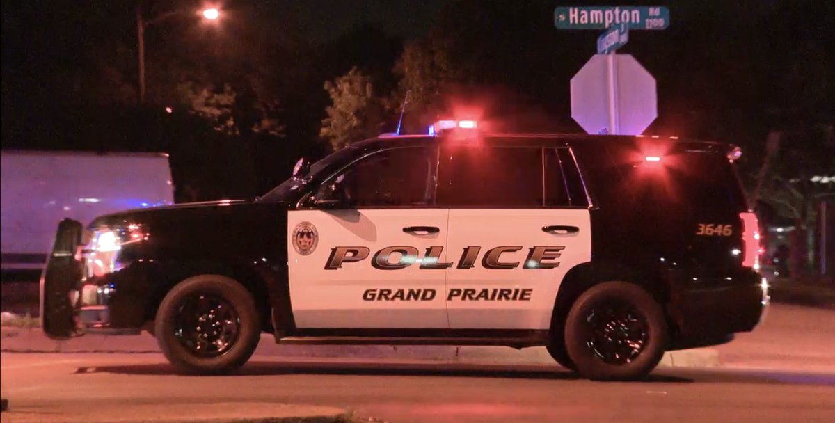 Sports car driver leads @GrandPrairiePD on a high speed chase.