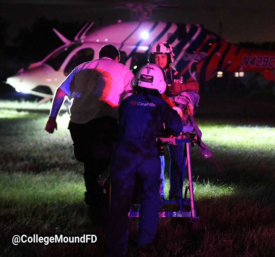 Horse riding accident leaves man seriously injured.  College Mound Kaufman Texas firefighter Paramedic helicopter CareFlite medic