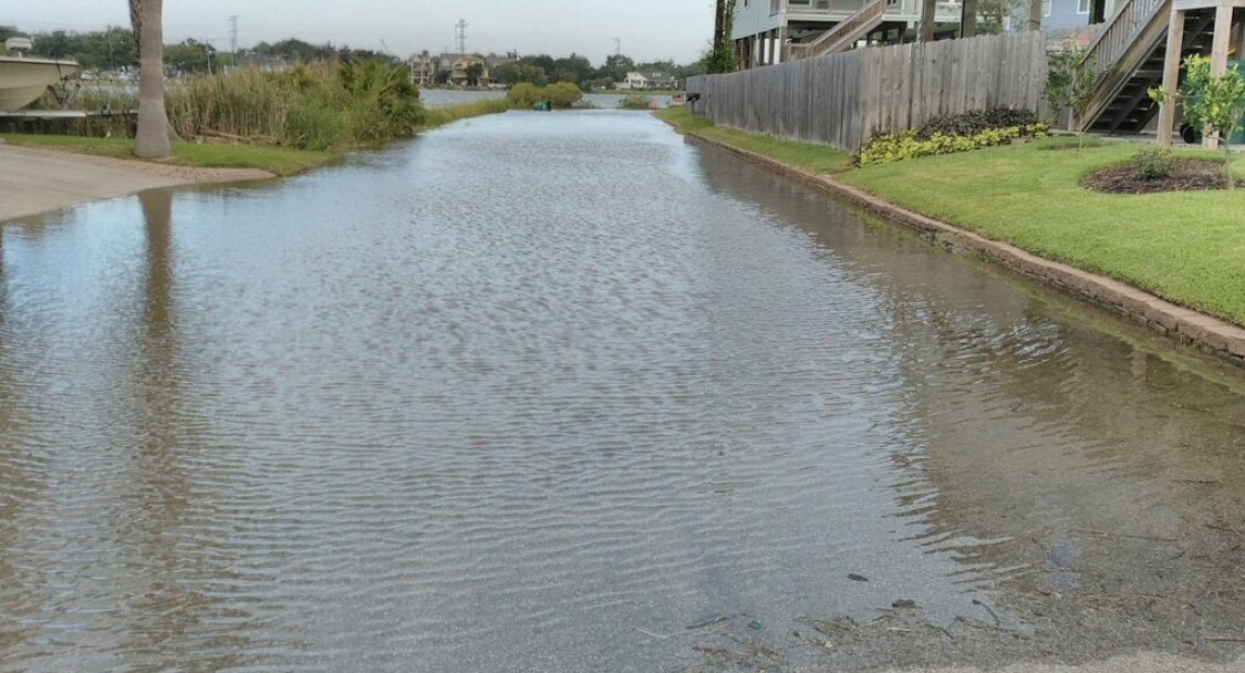 Minor tidal flooding ongoing in the Seabrook area 