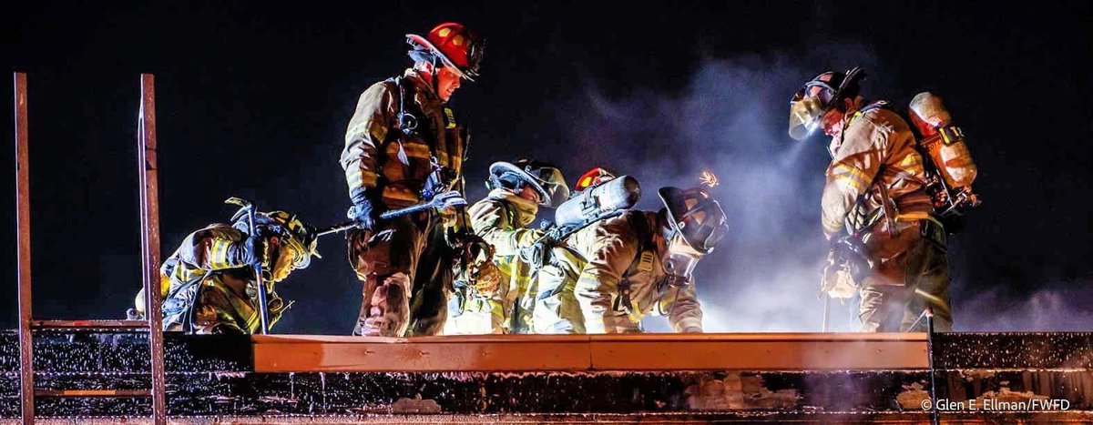 FWFD responded to a 2-alarm fire in the upper Westside FortWorth. Firefighters worked to extinguish the fire at a large office building. A 2nd alarm was requested (building size, temps & chance of extension). The fire was contained quickly. (No injuries)