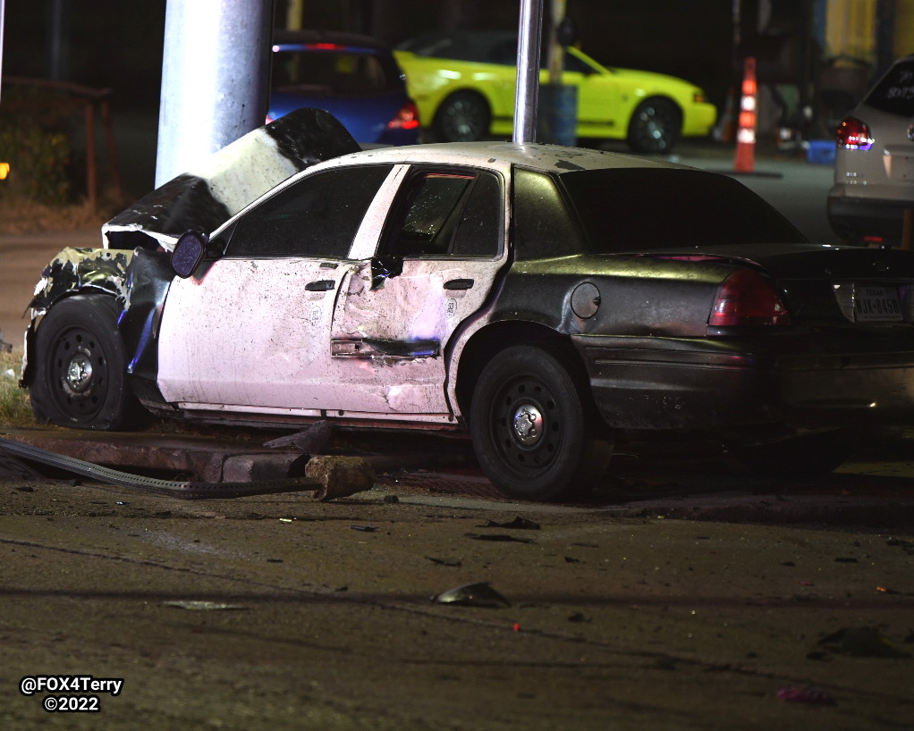 One person is dead, several injured in an overnight crash in the PleasantGrove area of Dallas. 