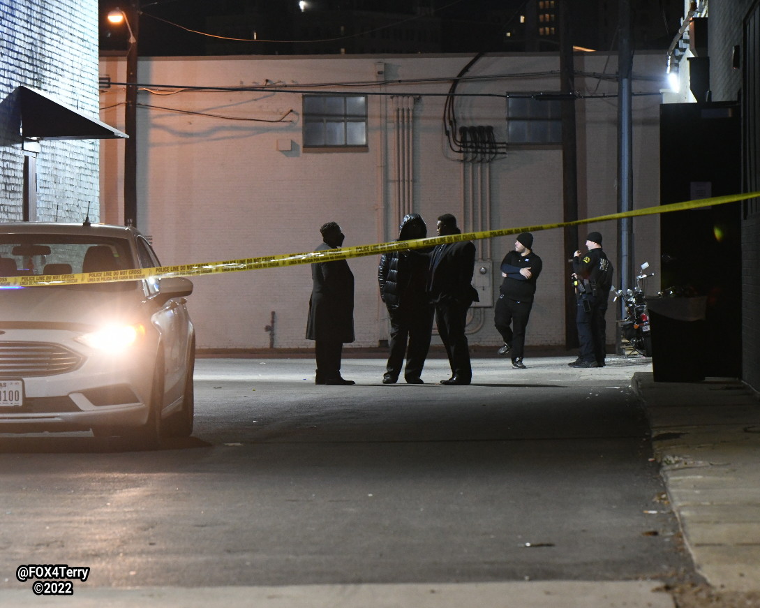 Shooting in DeepEllum. Police say a disturbance turned gunfire inside the Citizens Bar