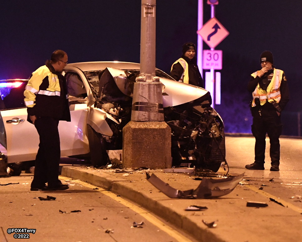 1 person is dead, 2 others injured in a crash along Garland Rd near the WhiteRock Lake spillway.