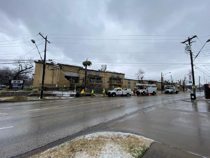 Ice did in Austin. his tree fell at the Oak Park Apts on W Duval