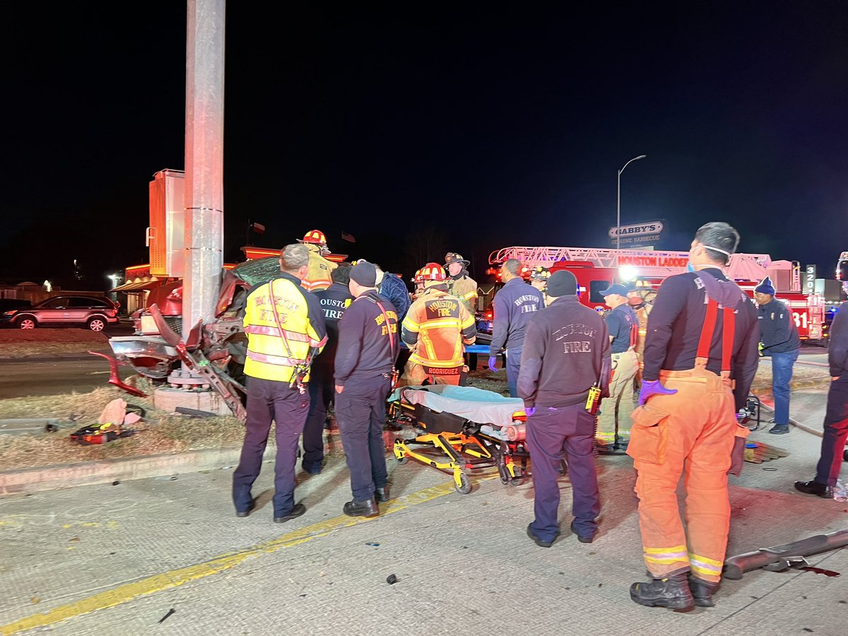 Crews responded to a single MVA requiring extrication at the 3100 Block of N. Shepherd. Great job safely extricating patient by Station 31 and Heavy Rescue 11 crews. One patient transported