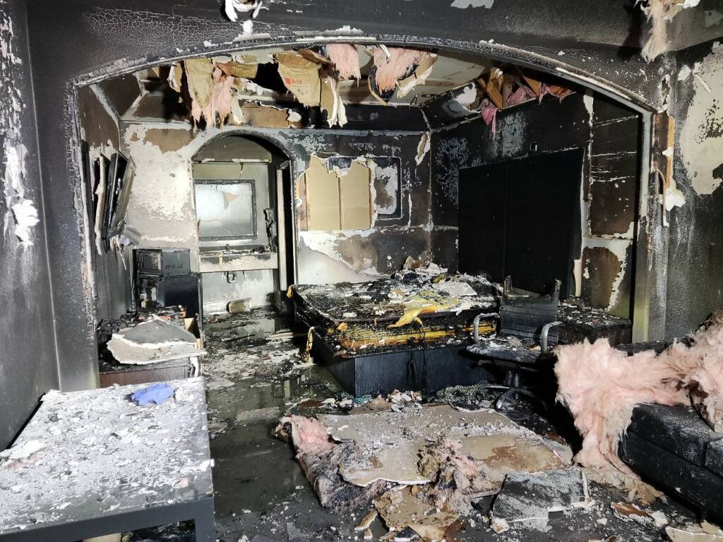 HCFMO investigators responded to a motel fire in the 4110 block of N SH 6 at the request of @cyfairfd. One person was transported with smoke inhalation. There were no sprinklers, but the smoke alarm system activated notifying people in the motel of the fire