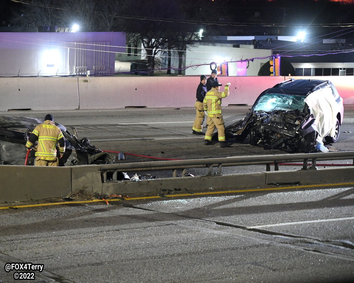 DFWtraffic Dallas police attempt to stop a wrong-way driver. As the vehicle enters Mesquite a fiery, deadly head-on crash occurs. All NB lanes of I-635 at Oates Dr closed as officers work this crash