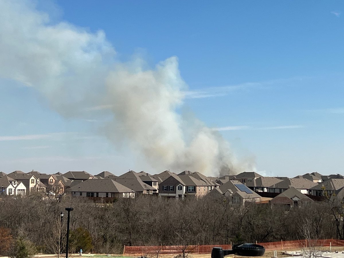 Large Grass Fire (Collin County) Crews from Wylie, Lucus, Parker, and Fairview are working a large brush fire, at least 10 acres, in the area of the Collin Park Marina. Expect heavy smoke in this area.