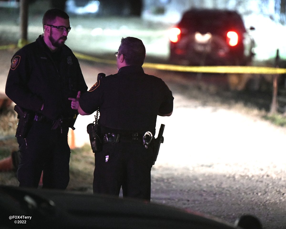 2 people including a teen critically wounded by gunfire at NW FortWorth rave party.