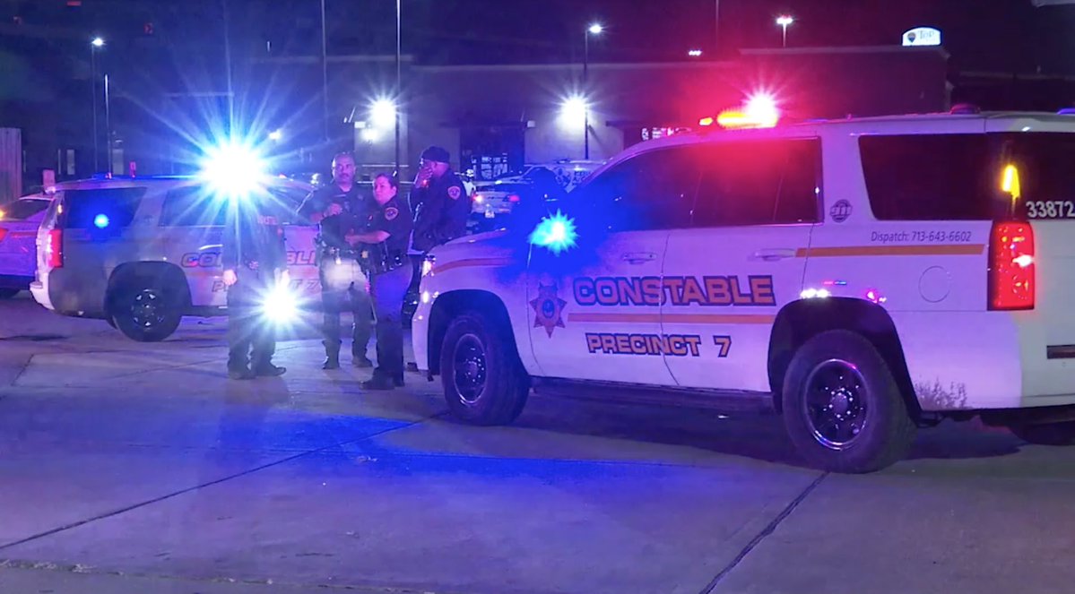 One teen is dead, three others injured in a shooting at a birthday party for a 16-year-old. Deputies received the call around 12:30 a.m. at Dreamlight Production Studios in Southwest Houston. @HCSOTexas is investigating.