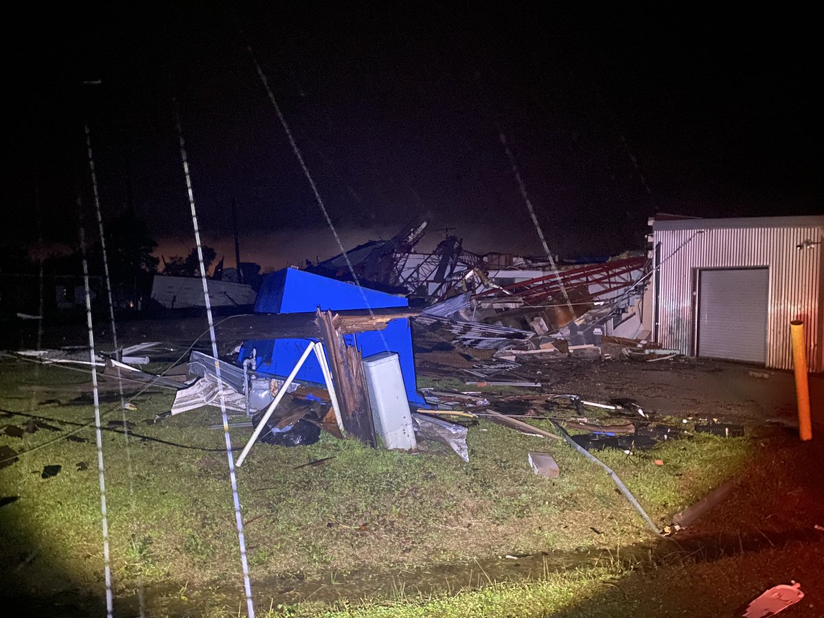 New pictures from @MattKHOU in Crockett showing the damage from last night's tornado. 