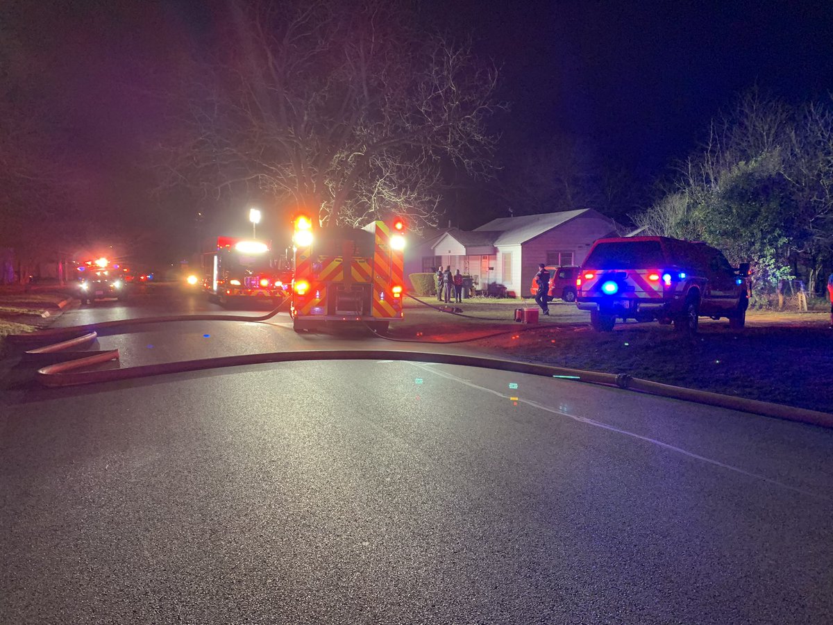 STRUCTURE FIRE: Temple Fire and @TempleTXPolice responding to a storage shed on fire just after 9 tonight at 1202 S 35th Street. No injuries reported. The house on the same property of the shed is vacant, according to Temple FD