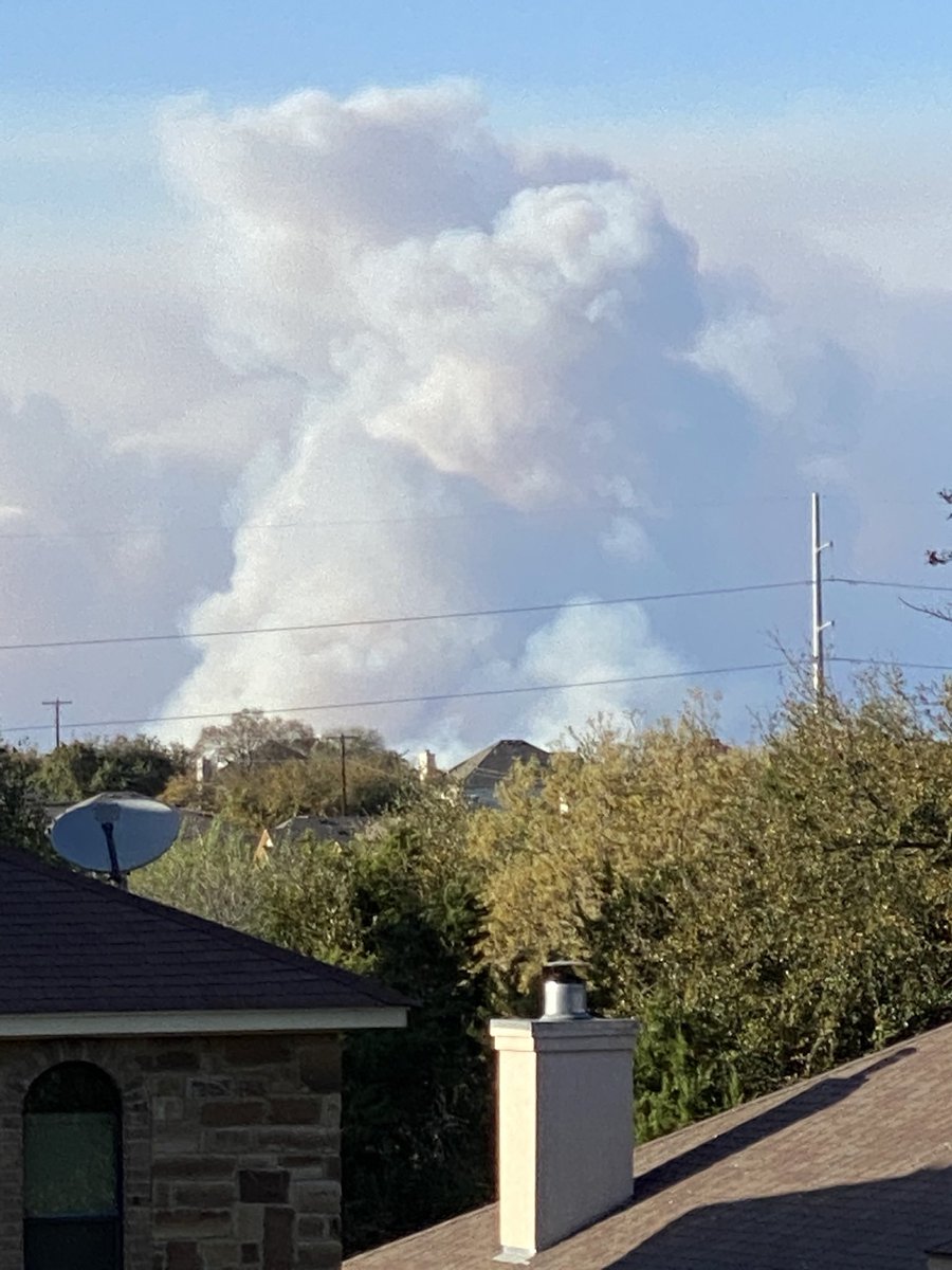 A view from  house in killeen of the CrittenburgFire in coryell county