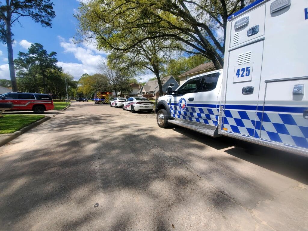 Heavy police presence in the 5700 block of PineWilde Drive.  A private lawn care worker has been confirmed deceased after he was electrocuted by a power-line while cutting down tree limbs.  Center Point Energy has arrived on scene.