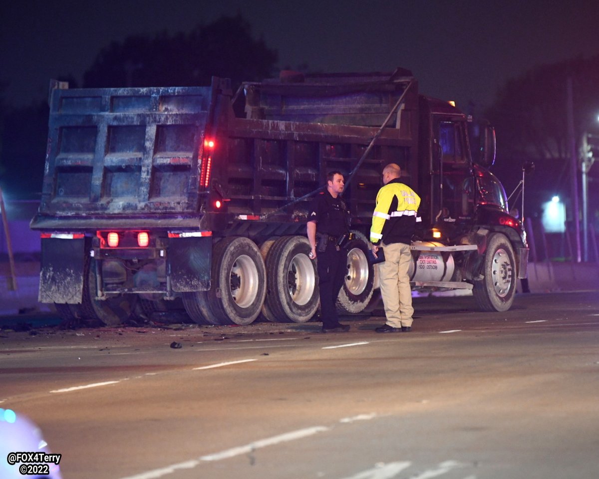 DFWtraffic Forest Ln at LBJ shut down as Dallas police investigate a deadly crash between Can-Am motorcycle and a dump truck. 