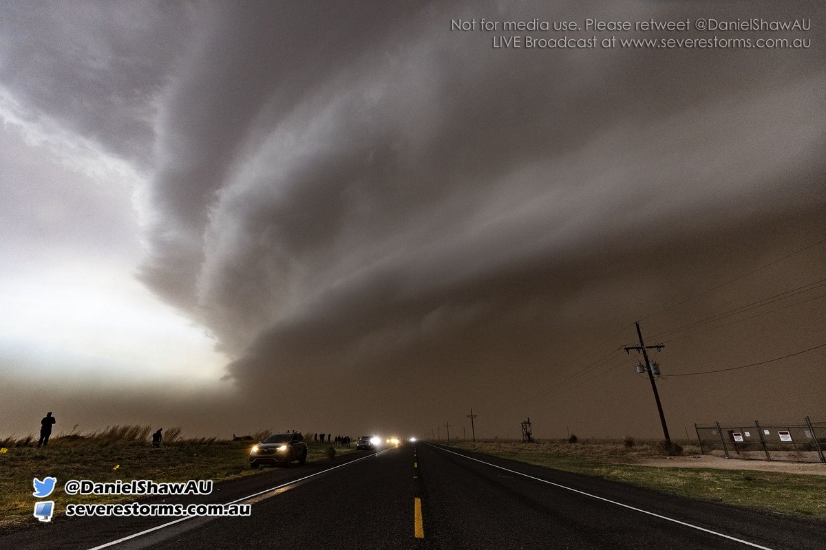 Beast of a tornado warned storm headed towards Levelland, Texas.