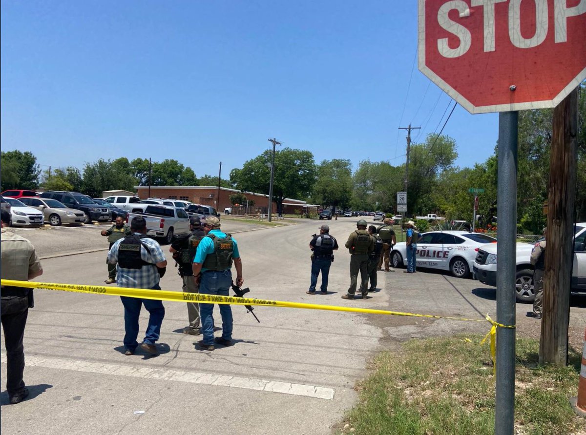 The men and women of Constable Mark Herman's Office extend our heartfelt condolences and prayers to the families and victims of the tragic school mass shooting in Uvalde, Texas