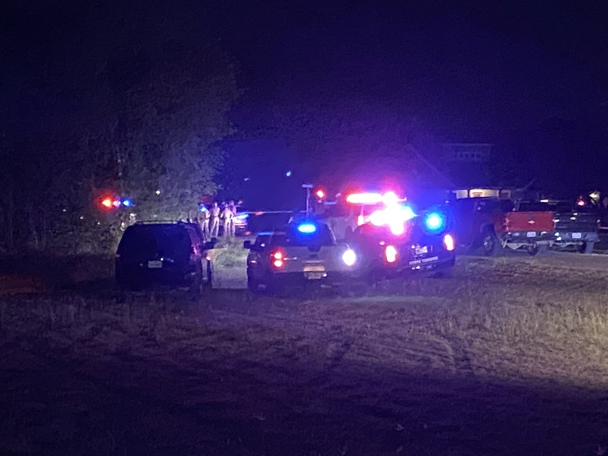 Atascosa Sheriff deputies and a bunch of state troopers out here on Hwy 16 on the northside of Jourdanton.  Sheriff David Soward says deputies were involved in a shooting with an escapee and a suspect in connection with 5 murders in Centerville