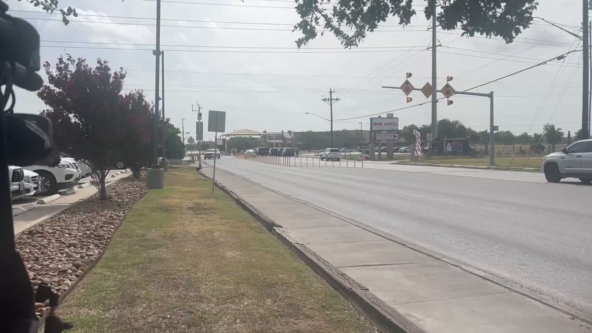 at @LacklandAFB where the base is on lockdown due to reports of shots fired off-base.  We're waiting for an update from officials  @SATXPolice says there is NOT an active shooter situation in the areaofficers are investigating shots fired call