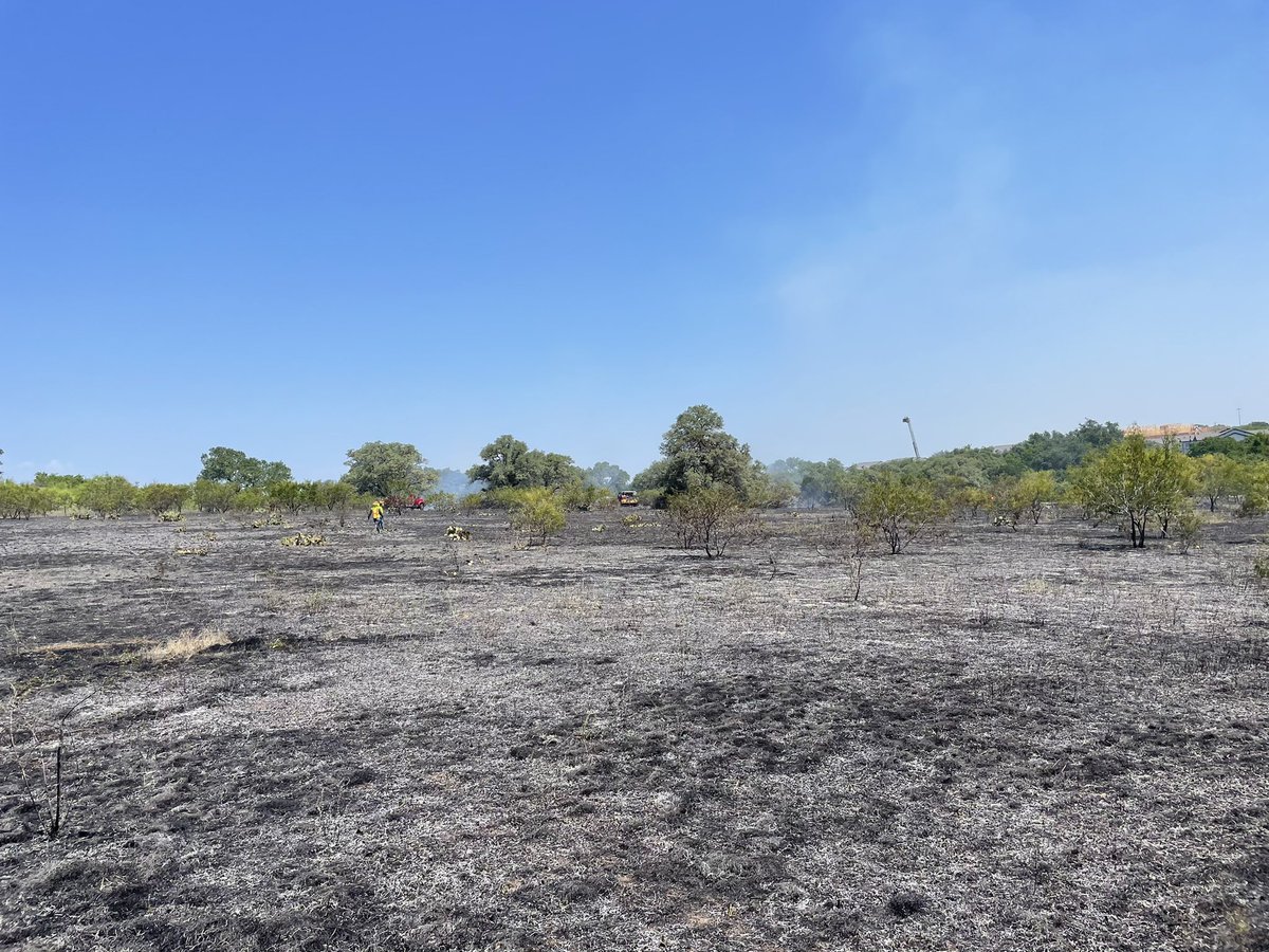 Brush Fire 12700 South I-35. Approx 3 acres burned in a construction area. The bulk of the fire has been knocked down and structures are no longer threatened. Crews will continue to mop up hot spots. No injuries and no cause determination yet