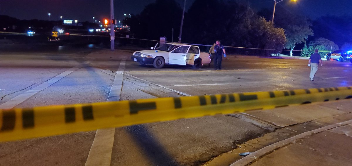 @fortworthpd is investigating a fatal road rage incident at the intersection of HWY 820 and Forest Ave. 