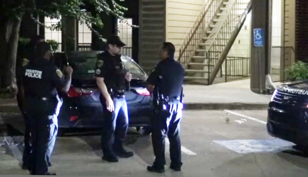A 3-year-old girl will survive from a shooting at the Meyer Forest Apts. around 11:57 p.m. Saturday. The bullet went through her left leg and hit her right foot. @houstonpolice have a suspect in custody, who was leaving when they arrived.  