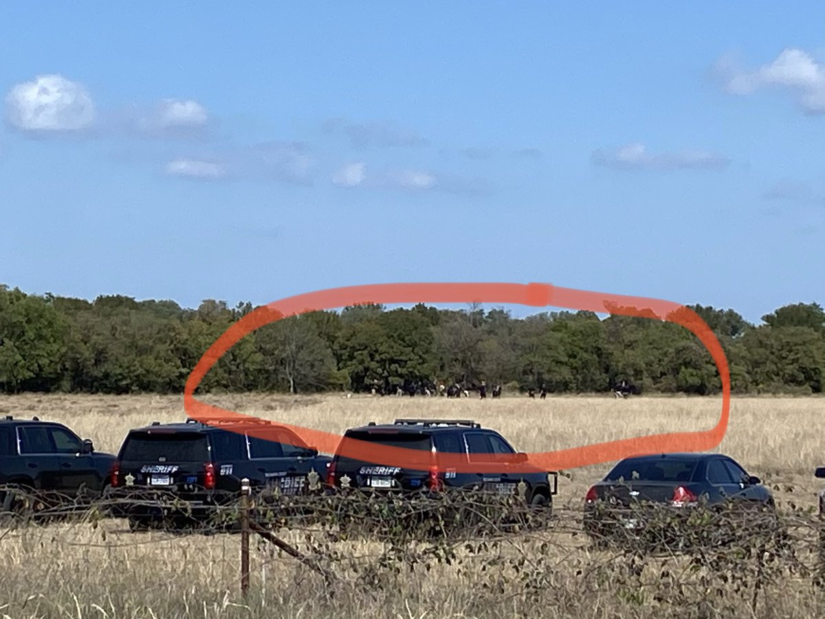 Massive police presence in field just north of Mopac/45 interchange. Human remains were found last night by someone working in field. Search teams are now combing through field and authorities trying to ID the remains. So far no evidence of a crime @fox7austin