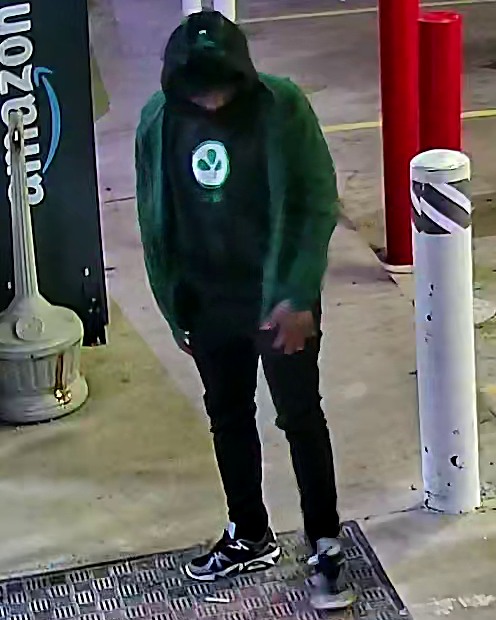 Killeen Police need your help identifying two suspects in a convenience store robbery