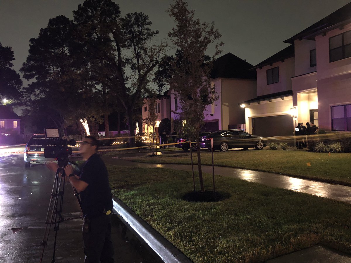 Houston Police:Northwest officers are at a shooting scene 1400 Baggett. Adult male and female deceased at the scene, second adult male and 15 year old male transported in critical condition