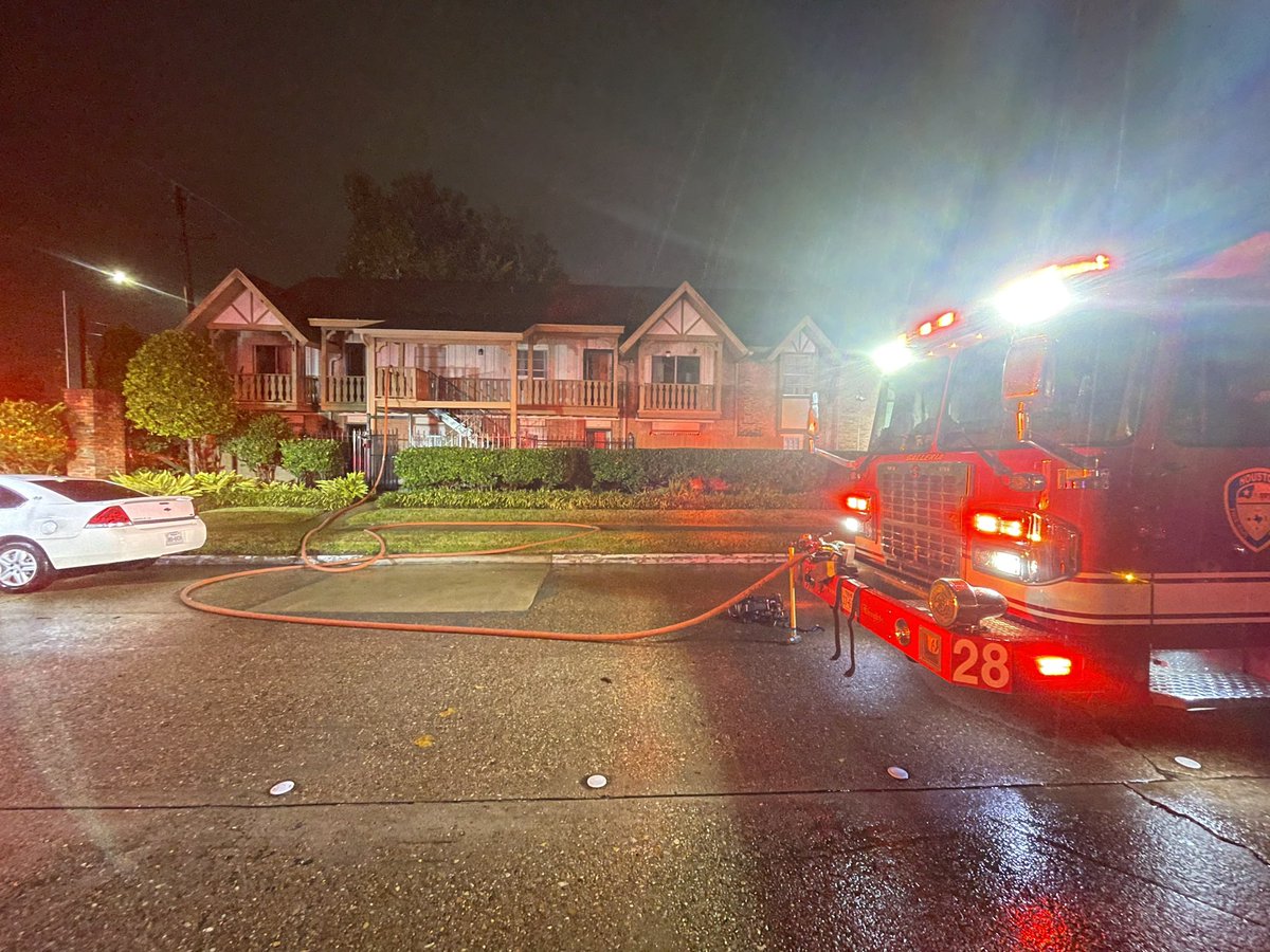 8222 Kingsbrook became a 2-Alarm fire. @HoustonFire arrived on location to find smoke and fire coming from the apartment building. HFD extinguished the fire. No injuries were reported. Arson is investigating the cause of the fire. Red Cross is enroute