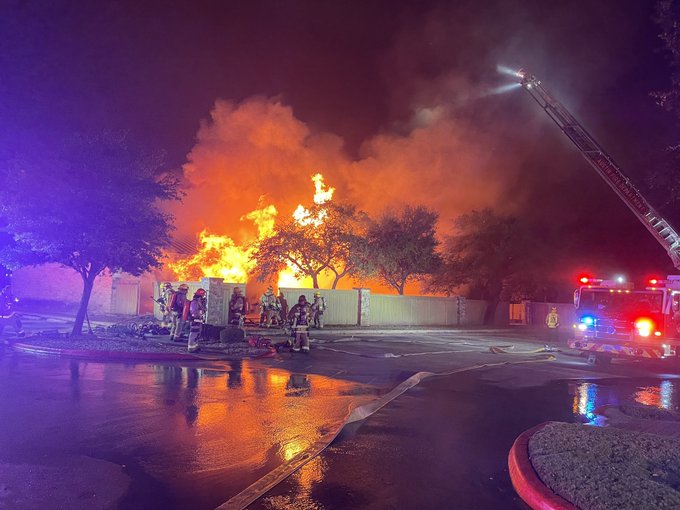 The Austin Fire Department is working to extinguish a big fire that broke out at the Avery Ranch Golf Course in northwest Austin Monday morning. 