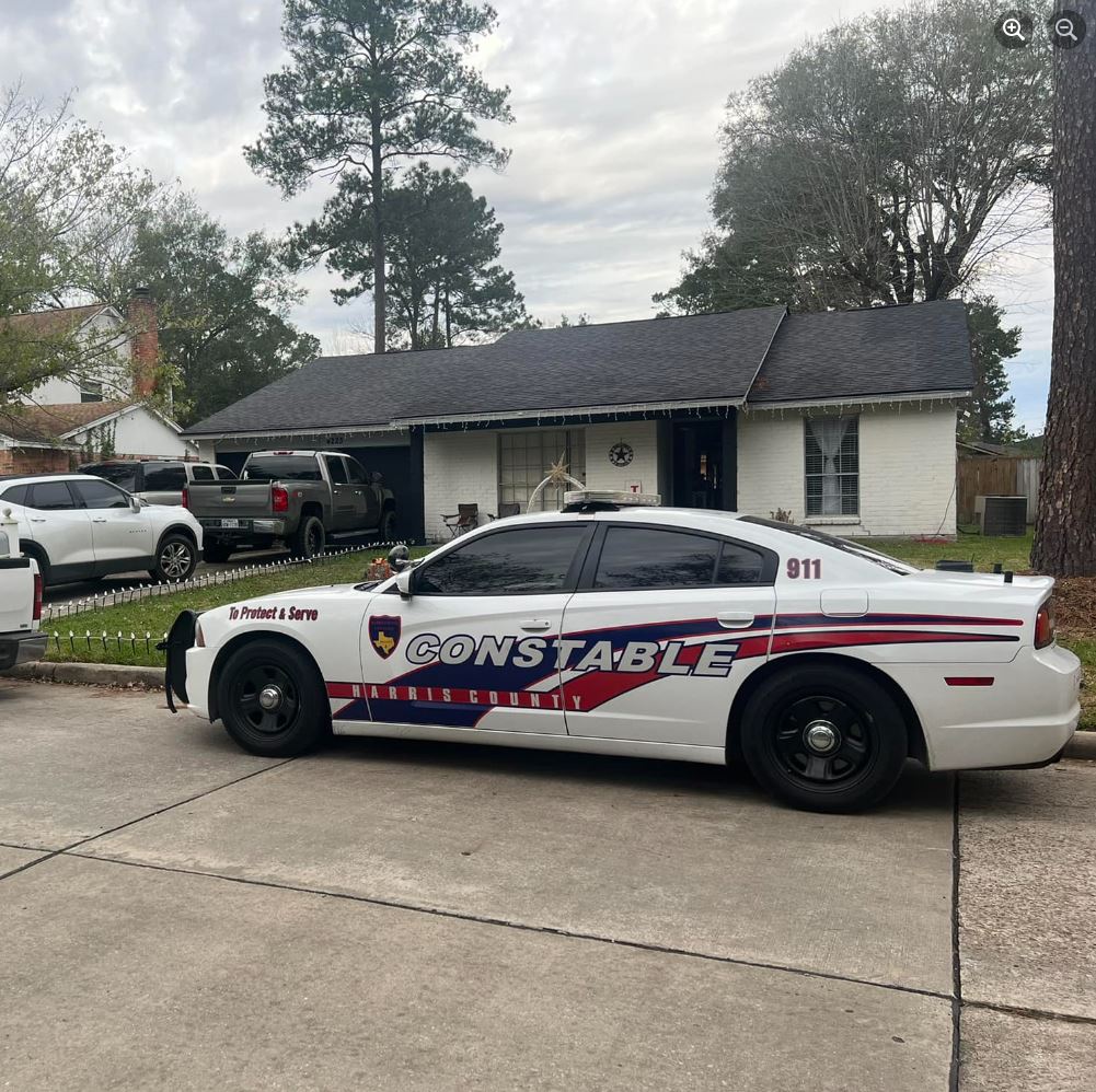 Heavy police presence in the 4200 block of Mossygate Drive. Constable Deputies are working a shooting scene involving a female victim who was shot and has been transported by Emergency Medical Services to a local hospital.  