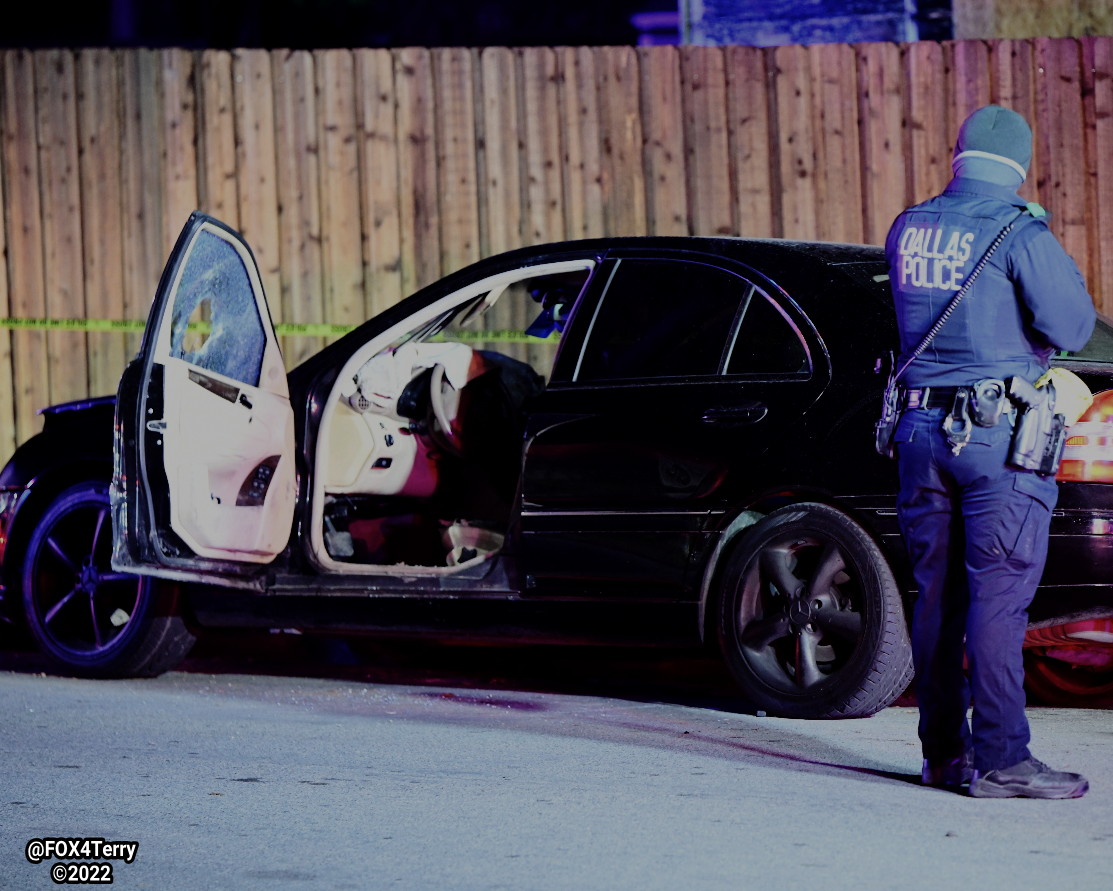 Homicide detectives on scene of a deadly shooting along Ferguson Rd in Far East Dallas.