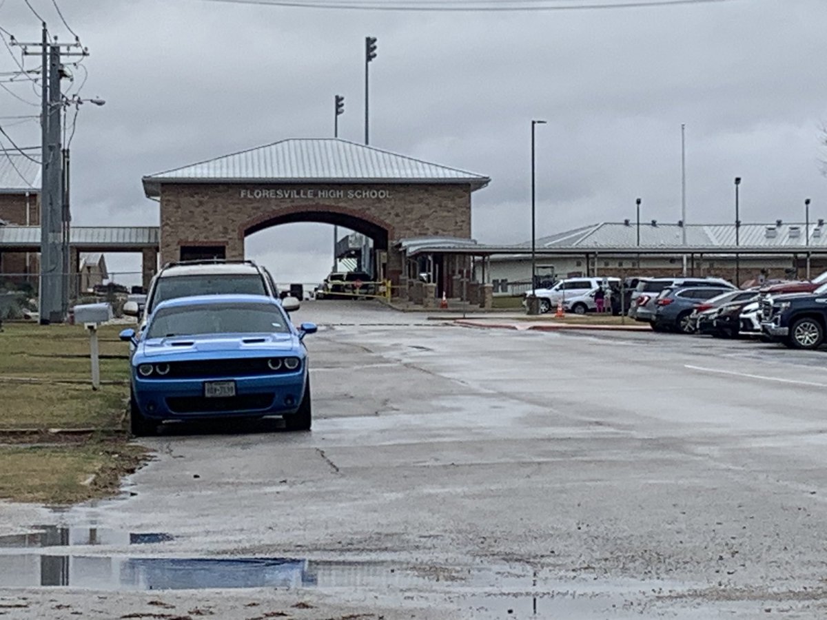A Floresville HighSchool student is detained after a phone call was received saying the student could be armed. FISD took quick action and place the HighSchool and 2 other campuses on lockdown. No weapon was found. Lockdown has been lifted