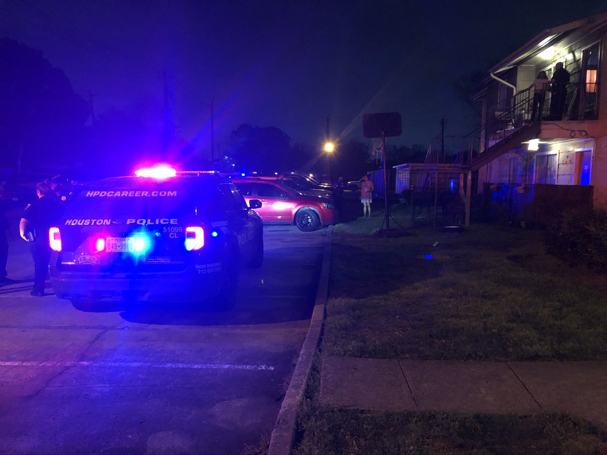 Houston Police:Clear Lake officers are at a shooting scene 1200 Redford. 13 year old female transported in stable condition. Known suspect fled the scene