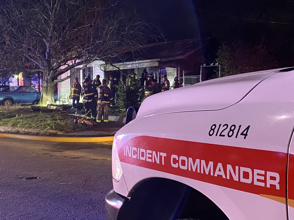 Woman dies after being pulled from fire by @SATXFire at home off Monterrey near Commerce on Westside. Arson investigators are looking into the cause 