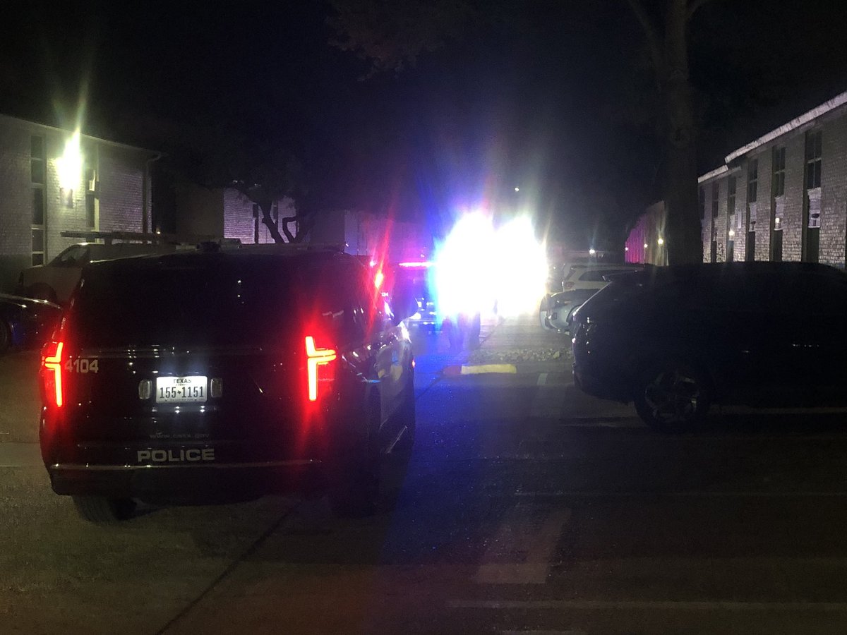 College Station Police are investigating a shooting that happened Wednesday night in the 600 block of Harvey Rd. near the Pearl Apartments.