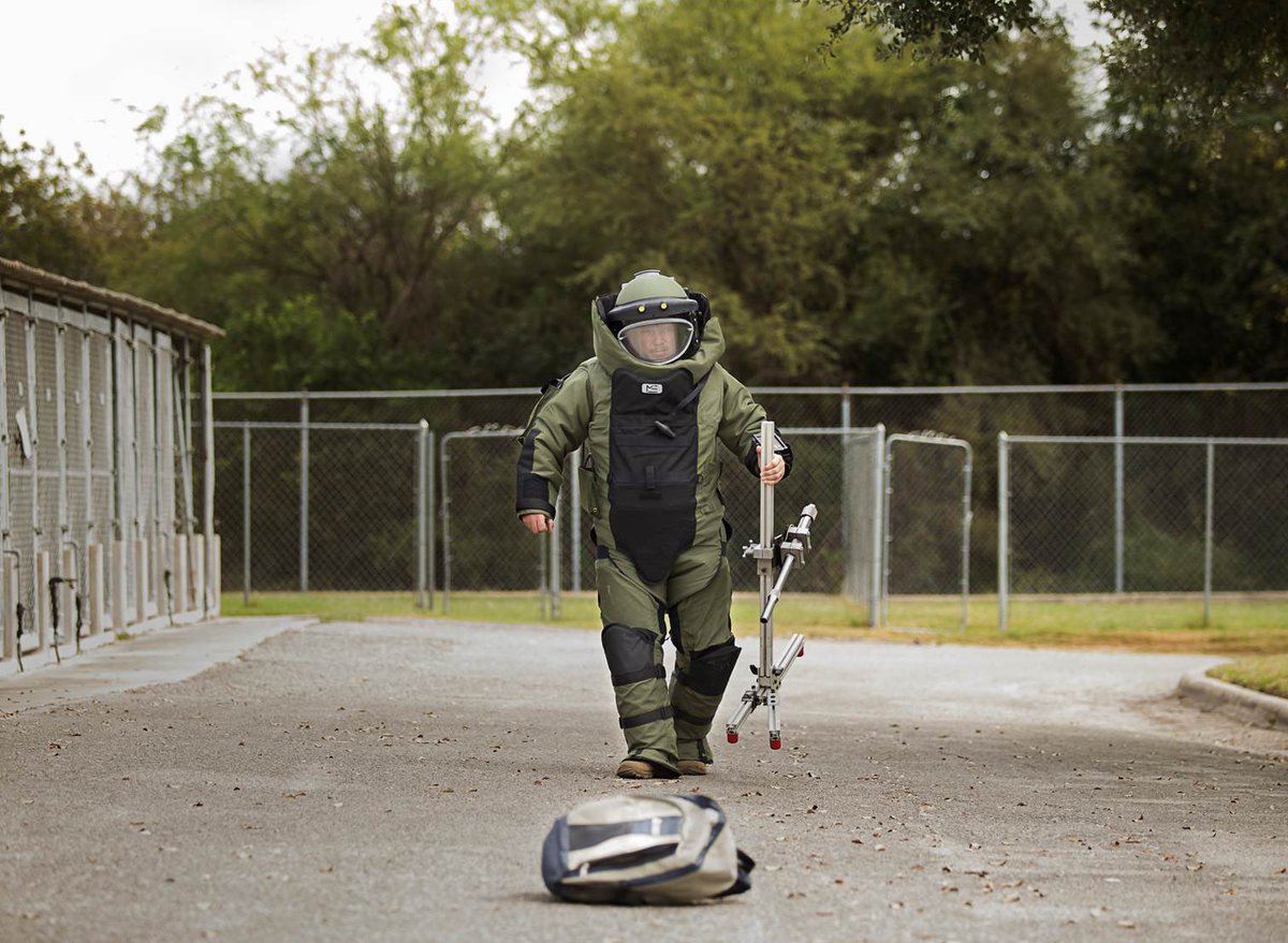 SAPD's Bomb Squad Unit will be conducting training detonations today from 11:00am - 3:00pm at the SAPD training academy, located off of SE loop 410 and Moursund. Please do not be alarmed